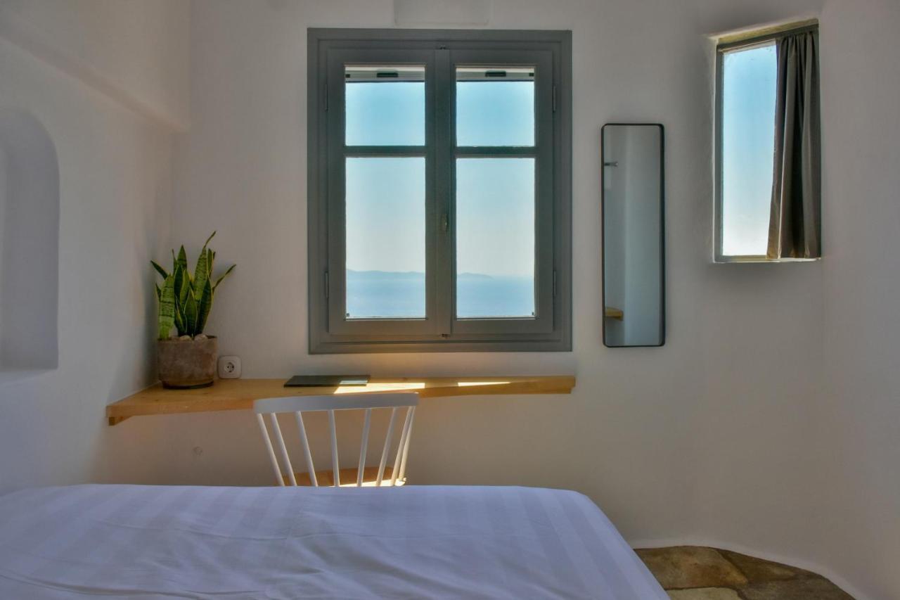Living Theros Luxury Suites Kardhianí Extérieur photo