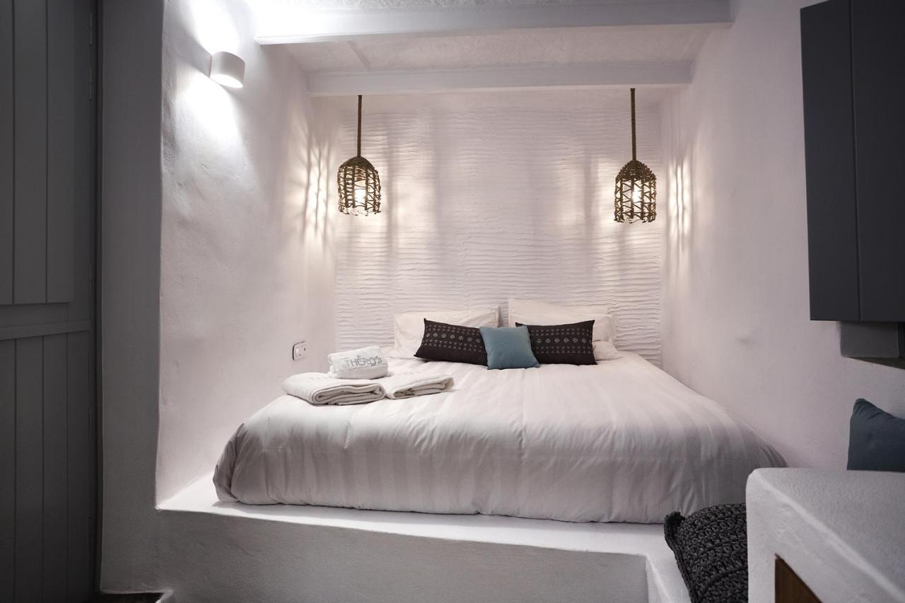 Living Theros Luxury Suites Kardhianí Extérieur photo